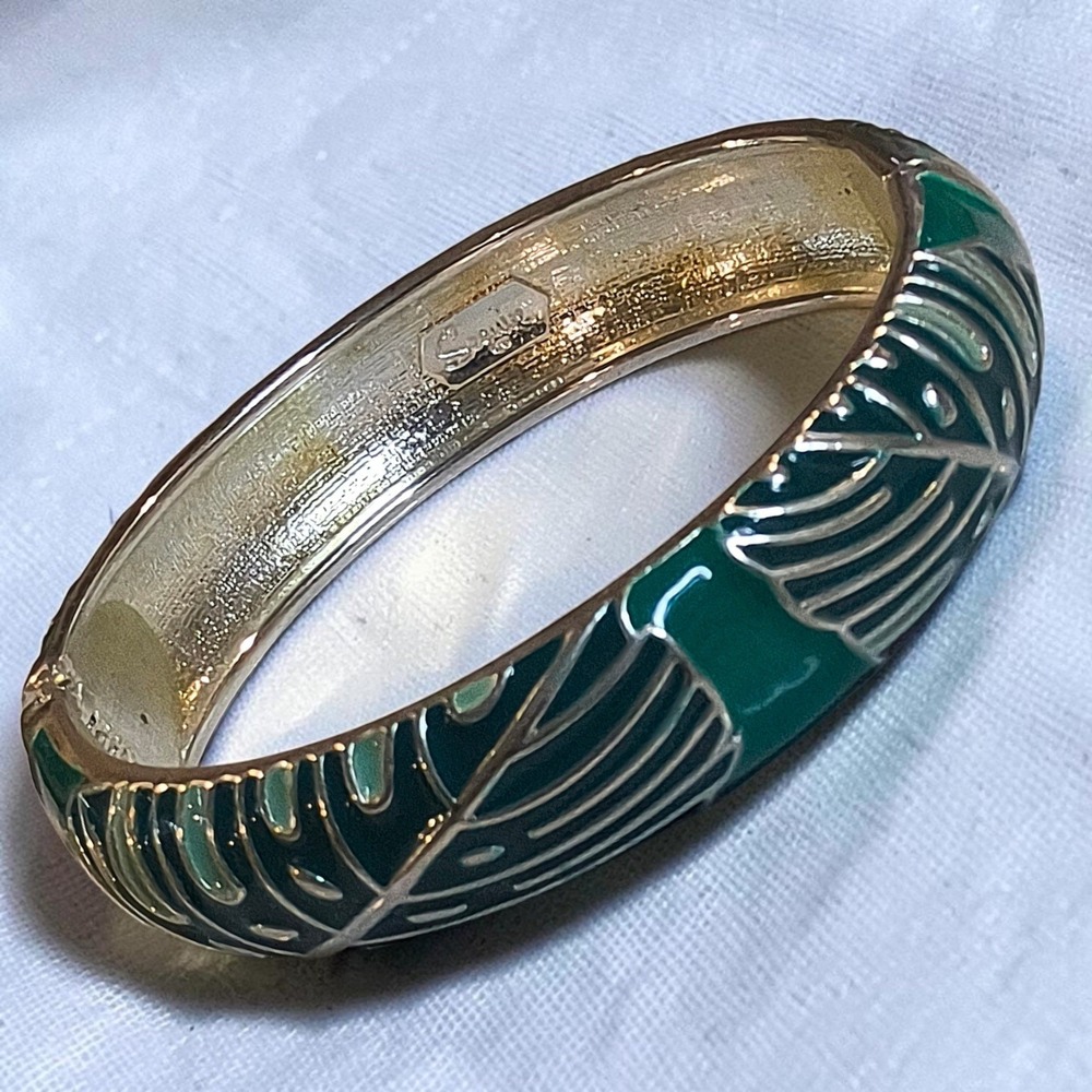 Sequin NY Green Monstera Enamel Hinged Bangle Bracelet Highly Collectible